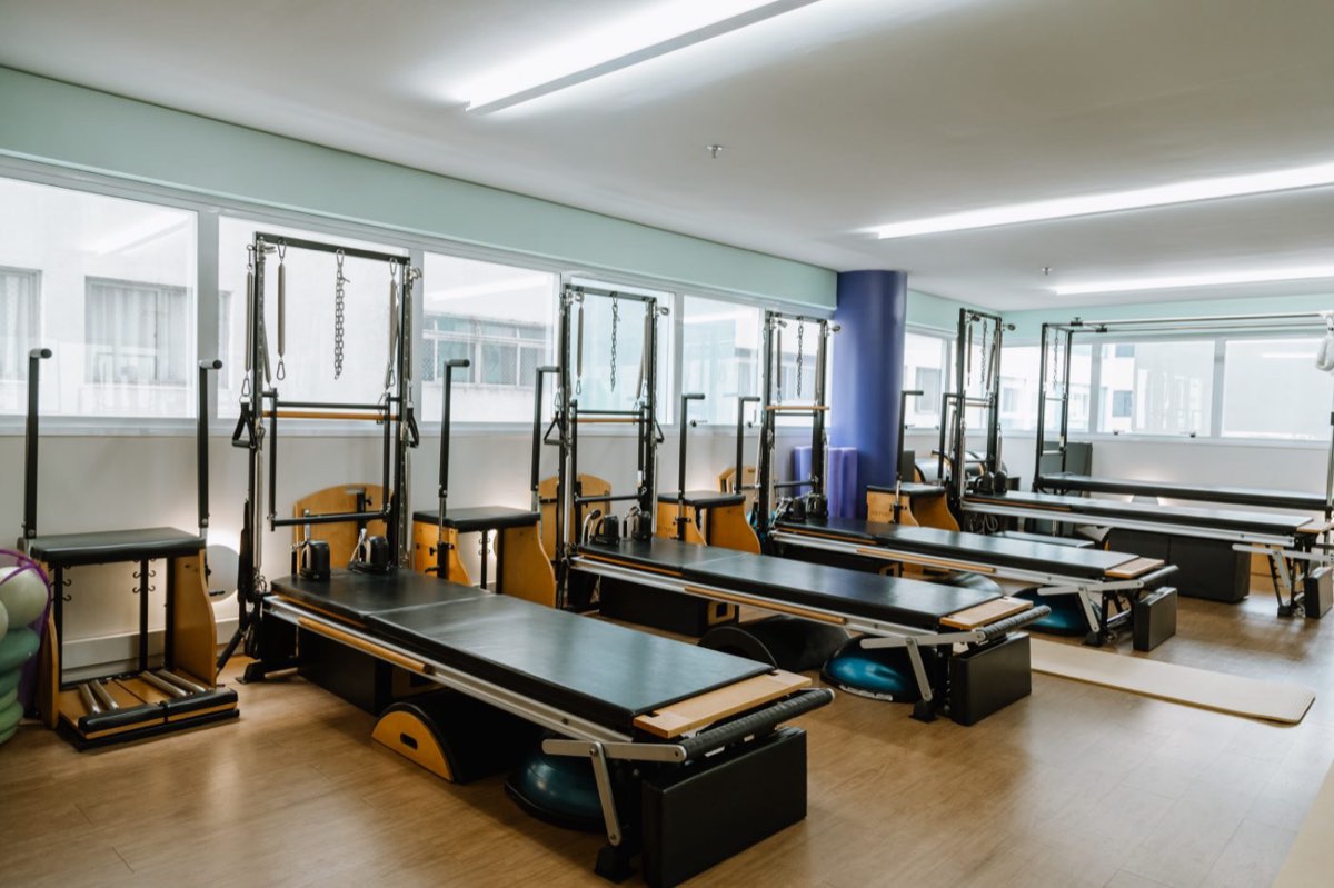 Estúdio do Espaço Manawa com equipamentos STOTT PILATES®